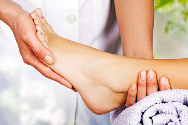Массаж стоп в салоне Thai Spa Siam